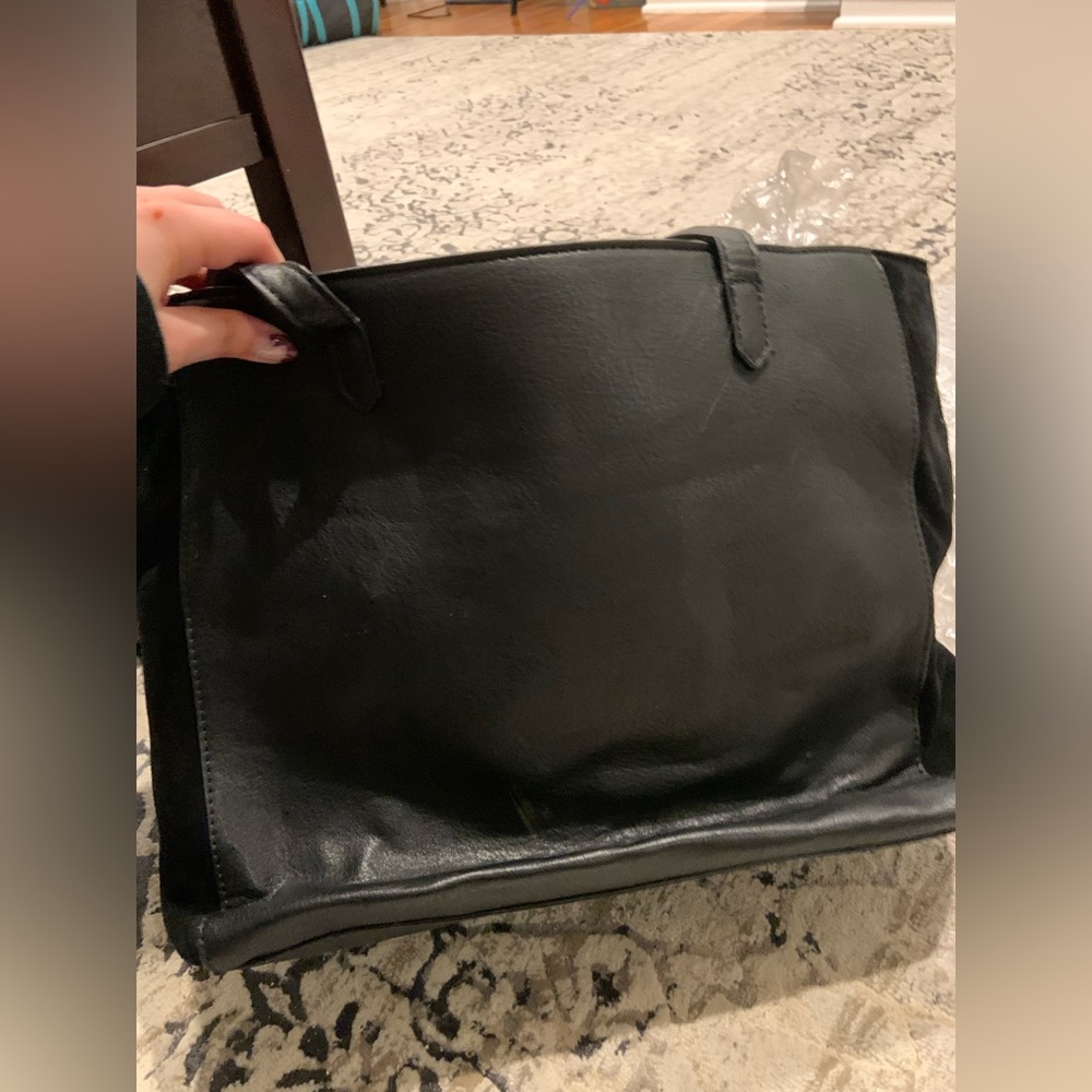 La Diva vegan leather bag